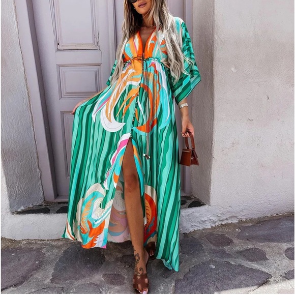 Gorgeous Multicolor Button Pattern Vacation Flowy Bohemian Resort Maxi Dress - Picture 3 of 5